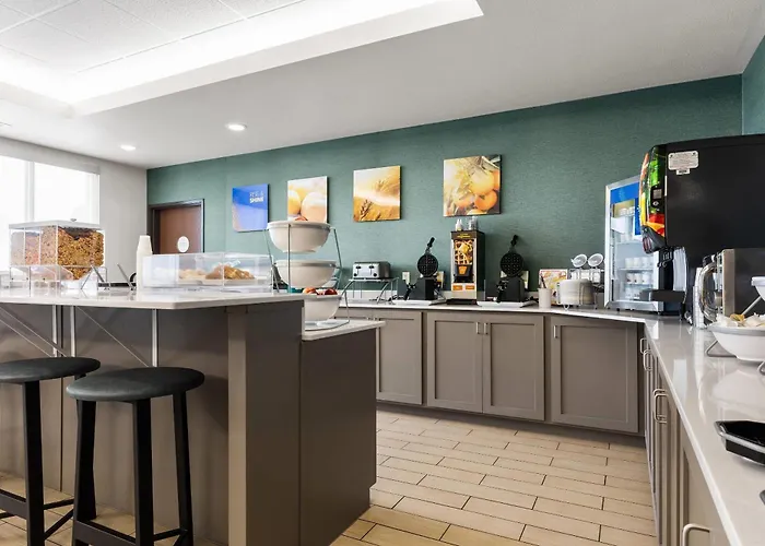 Comfort Inn&suites I-57