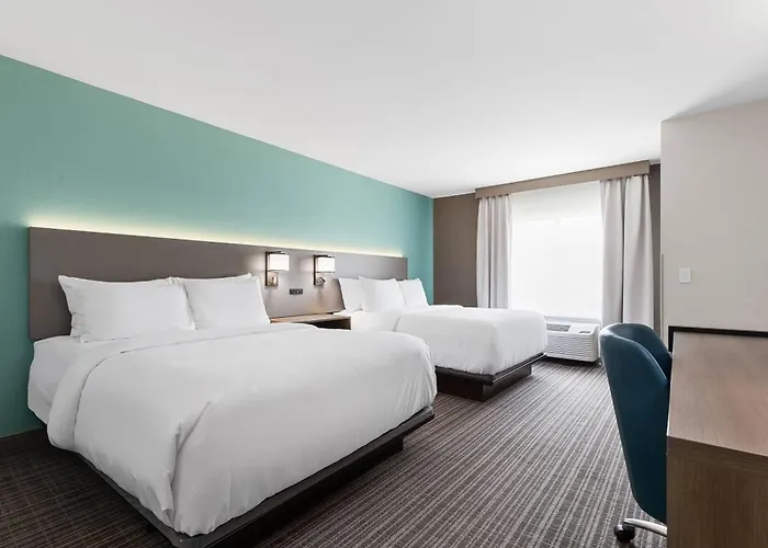 Comfort Inn&suites I-57 5*