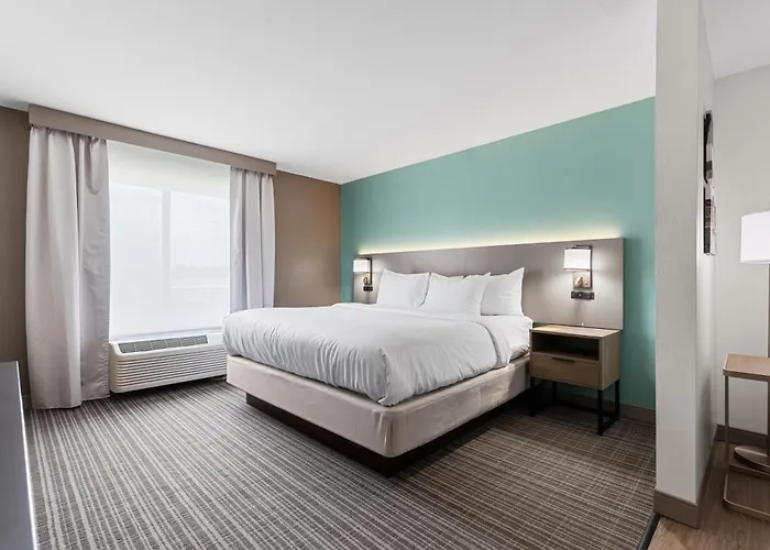Comfort Inn&suites I-57 Hotel 5*